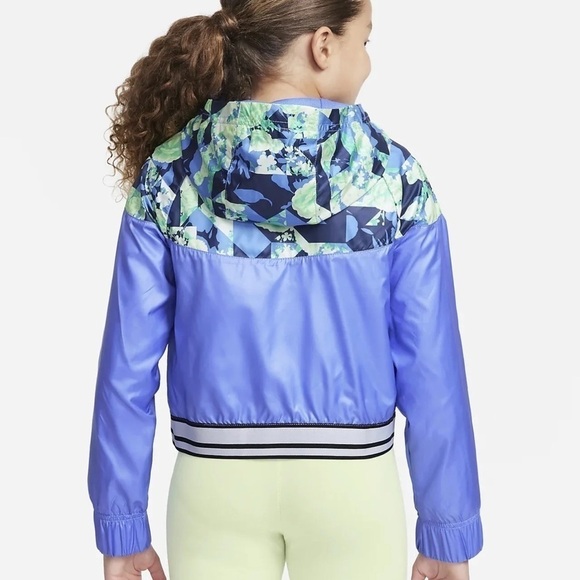 Nike Sportswear Windrunner Big Kids Girls’ Printed Jacket Royal Pulse Large - Picture 2 of 15